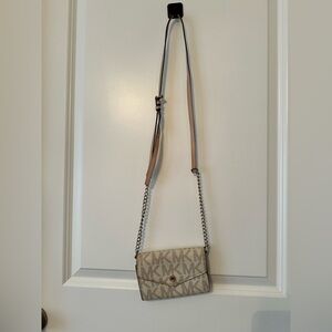 Michael Kors mini crossbag